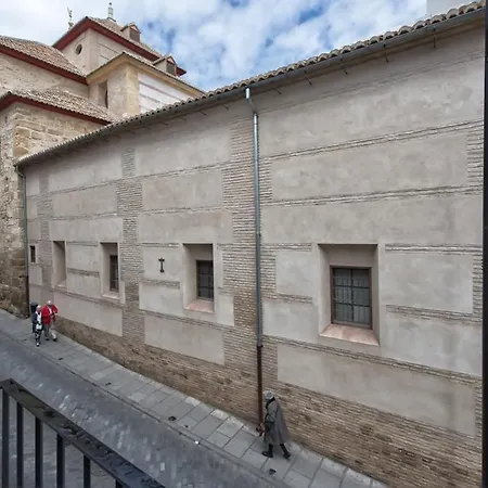 Convento Encarnacion Apartment
